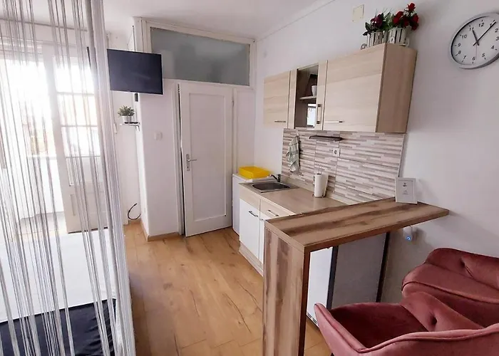 Studio Apartment \'Dream\'